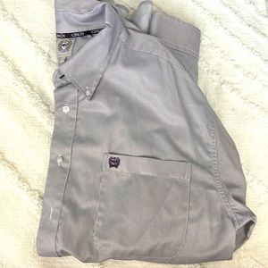 Cinch size L button down